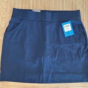 Brand new with tags Columbia Sportwear Navy skort